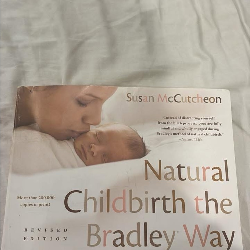 Natural Childbirth the Bradley Way Book